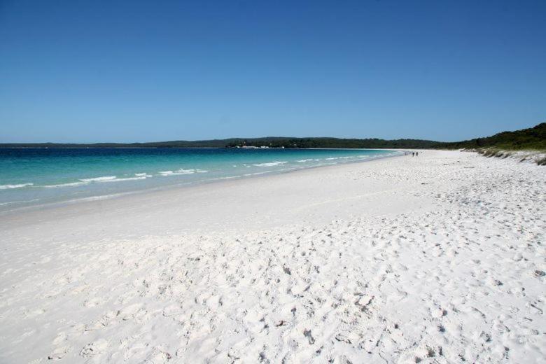 Hyams Beach House A - Brand New Lux Beach Oasis Villa ภายนอก รูปภาพ